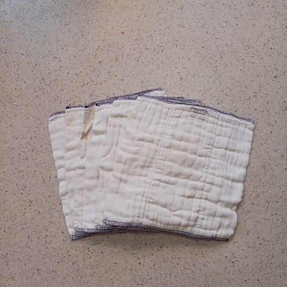 DiaperRite 100% Cotton Lot Of 6 Prefold Diapers Size Preemie - Picture 1 of 5